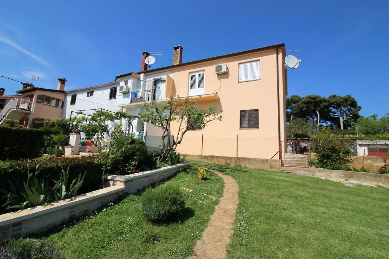 Apartment Liliana Near Beach Porec 0*,
